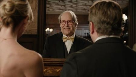 Actor Chevy Chase films scenes for new Christmas movie in Central NY (photos)