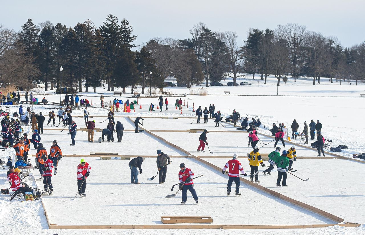 Frigid fun at frozen pond hockey tournament in Syracuse