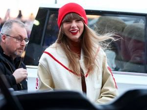 Taylor Swift arrives at Highmark Stadium for Bills-Chiefs playoff game (watch) 