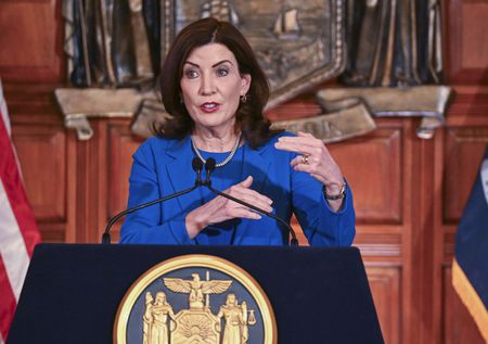 Hochul favorability rating turns positive for first time in months, Siena poll says