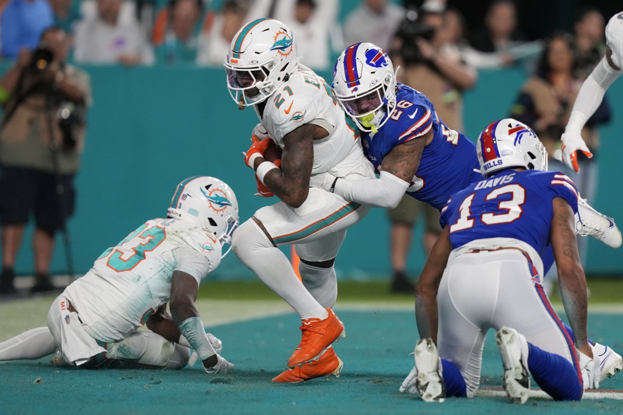 Buffalo Bills at Miami Dolphins: NFL 2023 Week 18